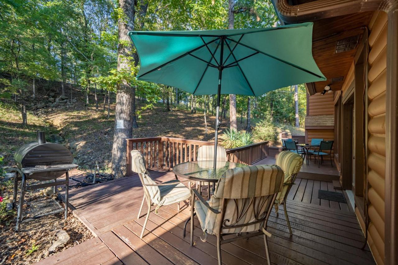 Luxury Rock Creek Cabin W Deck By Lake Hamilton Хот-Спрингс Экстерьер фото